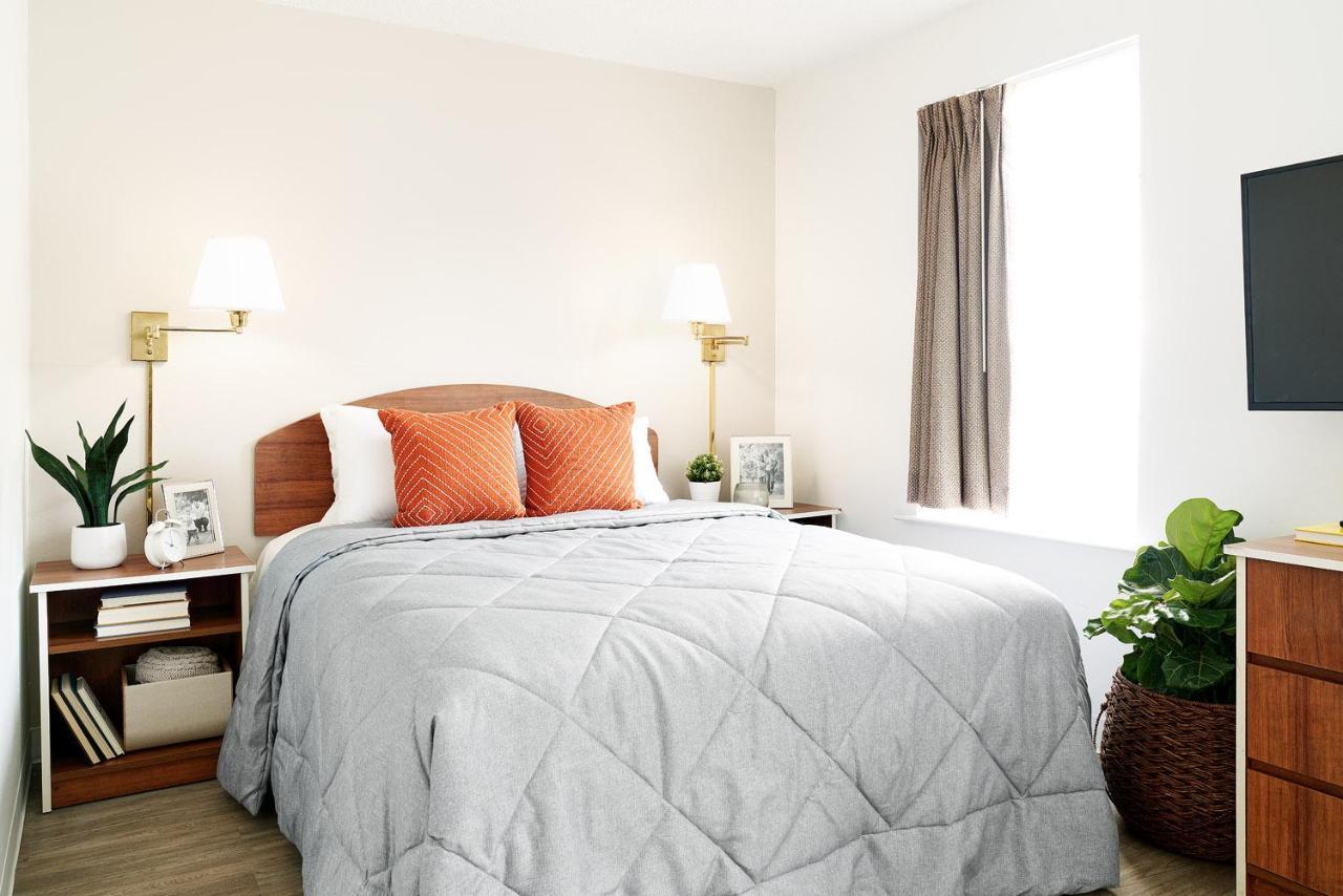 Intown Suites Extended Stay Arlington Tx - Oak Village מראה חיצוני תמונה